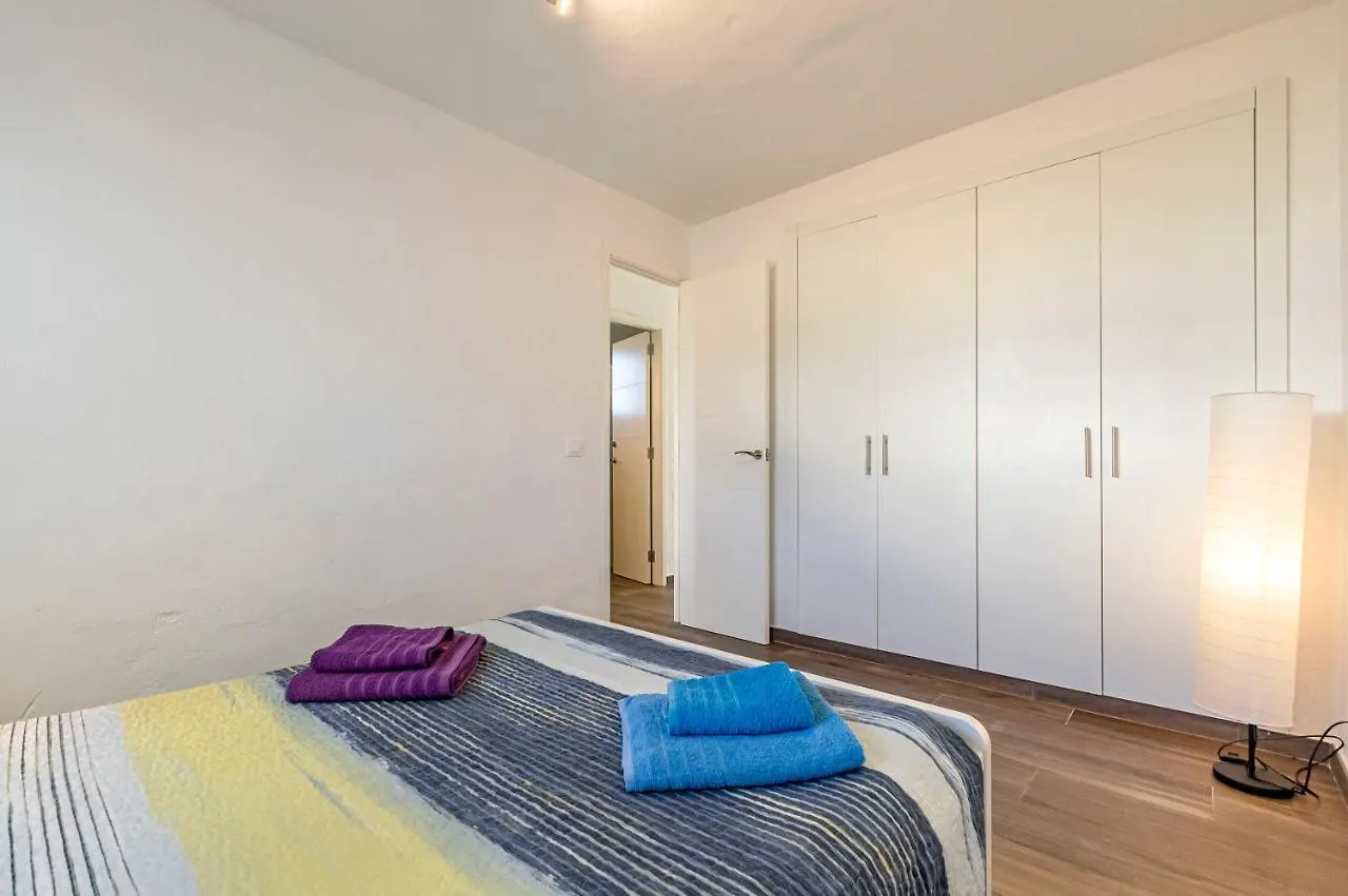 Can Pons Apartment 卡兰博希